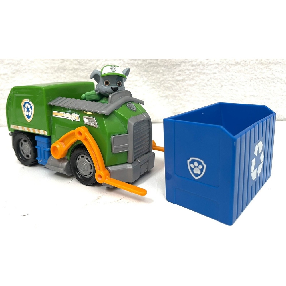 Paw Patrol (Nickelodeon) Rocky's Recycle Truck with Figure Toy Collectible